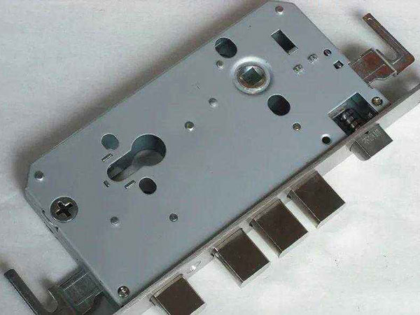 敦化24小时上门开锁公司